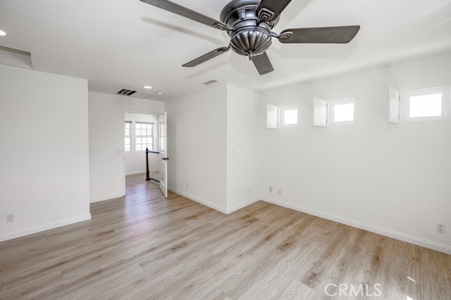 25252 Atwood Boulevard, Newhall CA: https://media.crmls.org/medias/f67d5a36-8c79-4d7e-946a-92281626ae7d.jpg