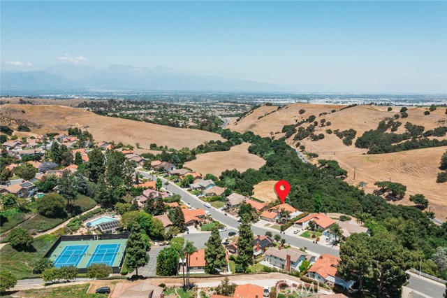 15539 Feldspar Drive, Chino Hills CA: https://media.crmls.org/medias/f67dbf88-c78c-40fb-937b-4eb828dcc286.jpg