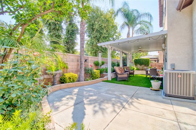 15597 Timberidge Lane, Chino Hills CA: https://media.crmls.org/medias/f67ea937-91ee-4472-8f81-1f554d4d7d36.jpg