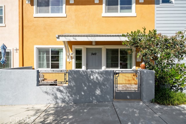 Detail Gallery Image 2 of 40 For 949 Humbert Avenue, San Luis Obispo,  CA 93401 - 3 Beds | 2/1 Baths