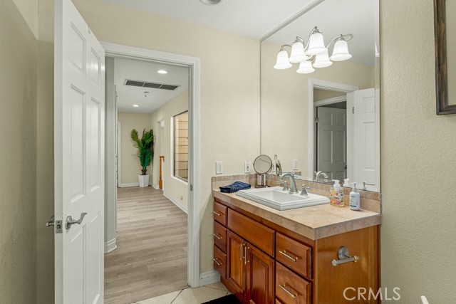 Detail Gallery Image 26 of 74 For 22373 Boating, Canyon Lake,  CA 92587 - 5 Beds | 3 Baths