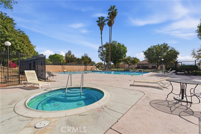 Detail Gallery Image 35 of 37 For 2116 Firewood Ct, San Bernardino,  CA 92404 - 2 Beds | 2 Baths