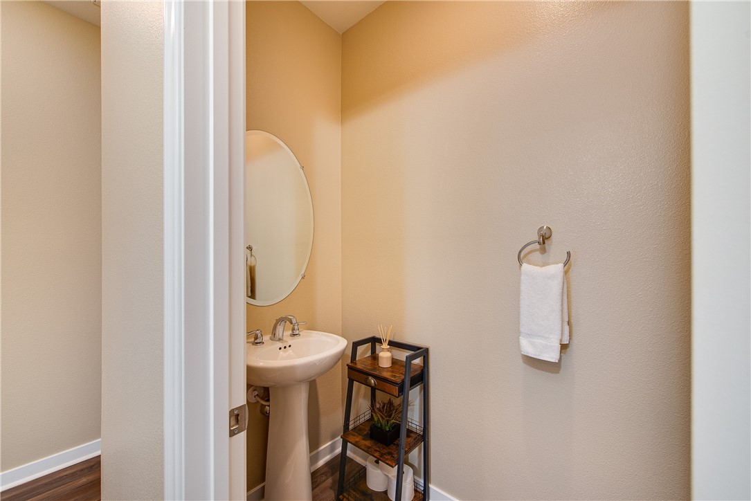 Detail Gallery Image 15 of 43 For 30760 Singletree, Homeland,  CA 92548 - 5 Beds | 3/1 Baths