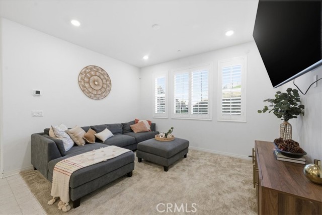 Detail Gallery Image 12 of 33 For 15952 Lasselle St #3,  Moreno Valley,  CA 92551 - 3 Beds | 2/1 Baths