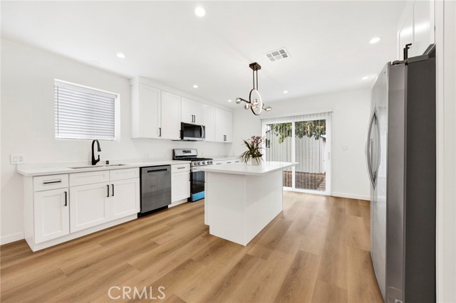 2746 Mataro Street, Pasadena CA: https://media.crmls.org/medias/f68357d1-b4f7-4c88-b28a-0b00b6721c27.jpg