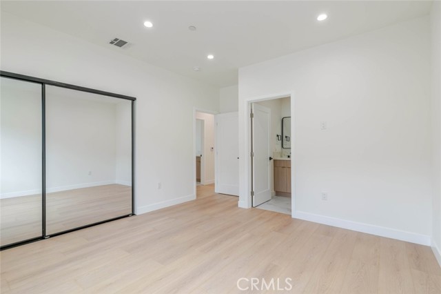 Detail Gallery Image 19 of 21 For 6215 Sylvia Ave, Tarzana,  CA 91335 - 3 Beds | 2 Baths