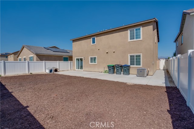1963 Old Steel Way, Hemet CA: https://media.crmls.org/medias/f6837eae-7a4b-4466-ae5d-228e9c9fdbb7.jpg