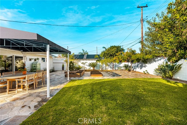 Detail Gallery Image 34 of 53 For 943 E Everett Place, Orange,  CA 92867 - 2 Beds | 2 Baths