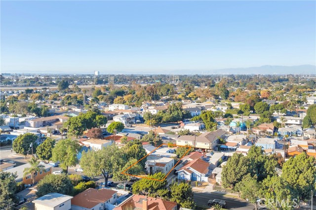 Detail Gallery Image 2 of 54 For 225 E 56th St, Long Beach,  CA 90805 - 3 Beds | 2 Baths