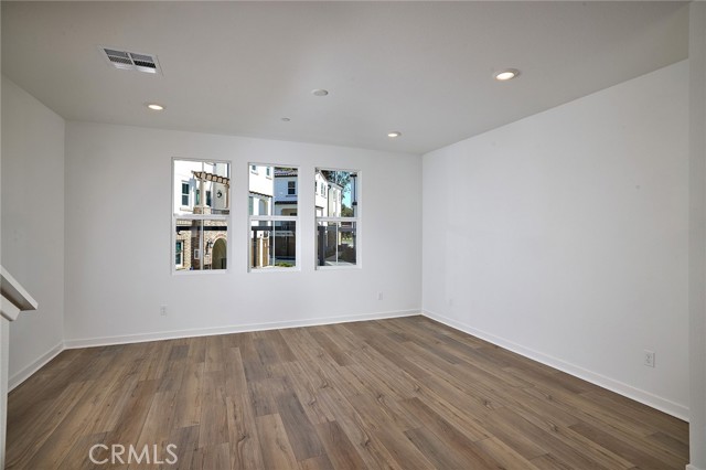 9831 La Serna Drive, Whittier CA: https://media.crmls.org/medias/f684db43-3bdc-4101-b160-90b147464144.jpg