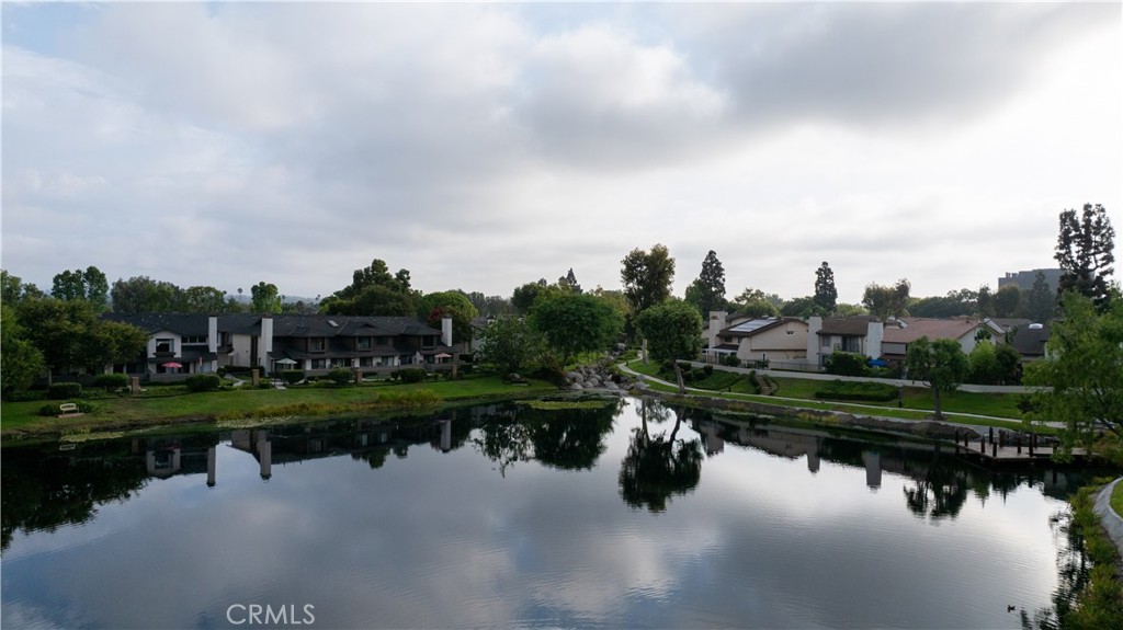 https://media.crmls.org/medias/f68577e1-dd22-41d0-bea4-d60f50025bbb.jpg?preset=X-Large