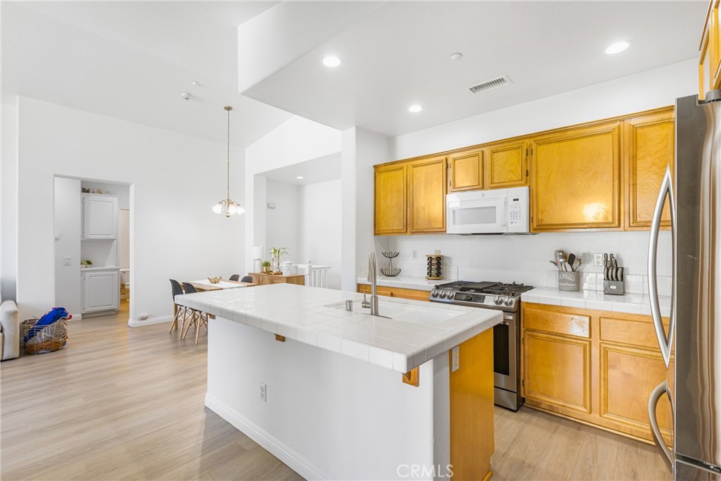 MLS #IV25265936 image #9