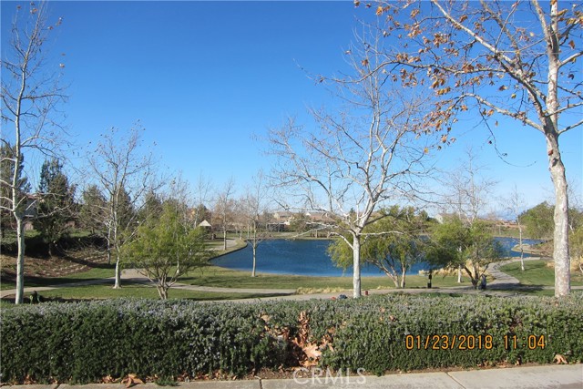 Detail Gallery Image 3 of 20 For 38209 Divot Dr, Beaumont,  CA 92223 - 4 Beds | 3/1 Baths