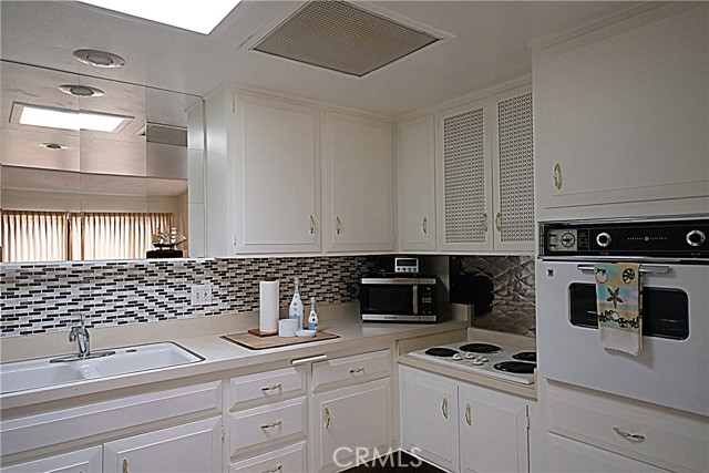 Detail Gallery Image 19 of 29 For 12141 Del Monte Dr 284e   M11,  Seal Beach,  CA 90740 - 2 Beds | 1 Baths