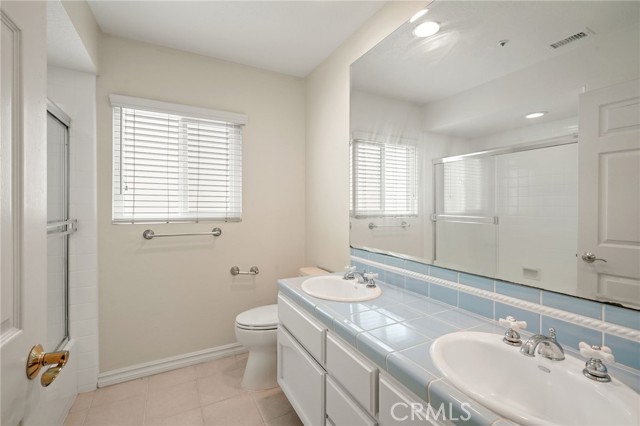 7169 Castle Peak Drive, West Hills CA: https://media.crmls.org/medias/f68776e5-41be-43ac-8025-1ae2a14ed3bc.jpg
