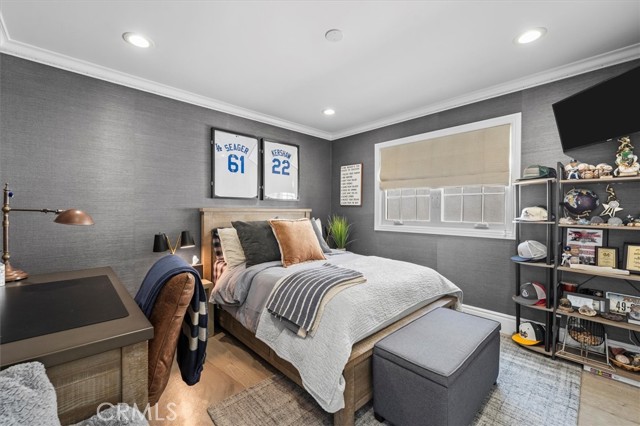 Detail Gallery Image 35 of 49 For 520 2nd St, Manhattan Beach,  CA 90266 - 4 Beds | 3 Baths