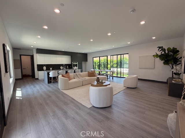 19525 Cantara Street, Reseda Ranch CA: https://media.crmls.org/medias/f68890a3-28e1-40bc-aaf3-a6aed6952410.jpg
