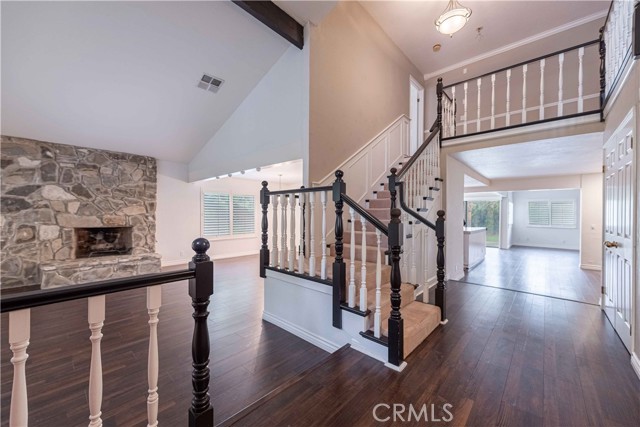 Detail Gallery Image 5 of 45 For 27821 via Amistosa, Agoura Hills,  CA 91301 - 5 Beds | 3 Baths