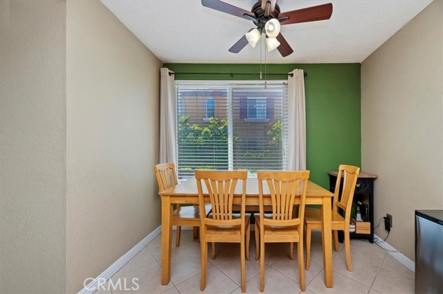 Detail Gallery Image 7 of 31 For 1932 E Yale St #B,  Ontario,  CA 91764 - 3 Beds | 1/1 Baths