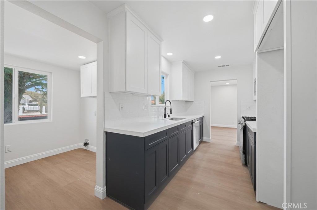 749 N Midway - photo 6