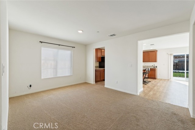 Detail Gallery Image 37 of 55 For 802 Reisling, Coalinga,  CA 93210 - 5 Beds | 3 Baths