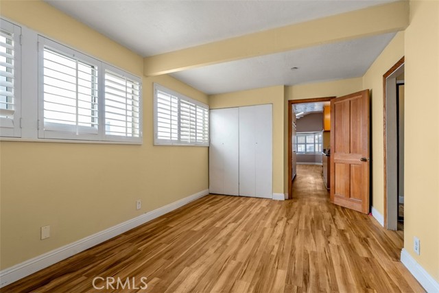 55 B Surfside Avenue, Surfside CA: https://media.crmls.org/medias/f68a6b5c-277f-4370-adec-9f219d15a024.jpg