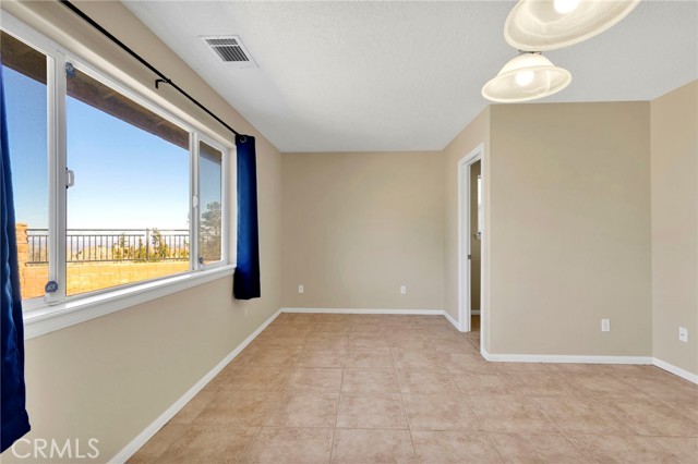 Detail Gallery Image 23 of 65 For 8250 Snow Cap, Pinon Hills,  CA 92372 - 3 Beds | 2/1 Baths