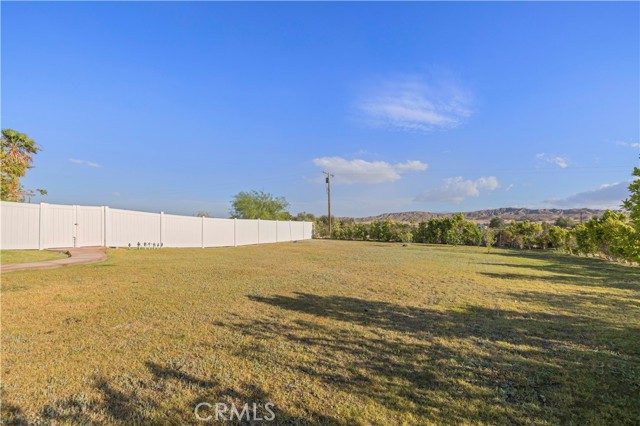 Image 70 of 75 For 74565 22nd Avenue