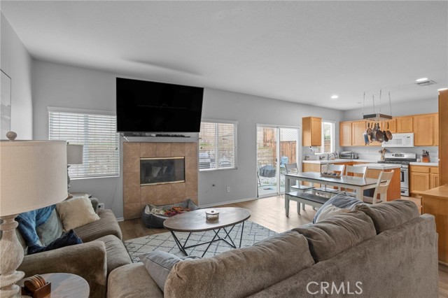 Detail Gallery Image 10 of 34 For 28388 Kara St, Murrieta,  CA 92563 - 4 Beds | 3 Baths