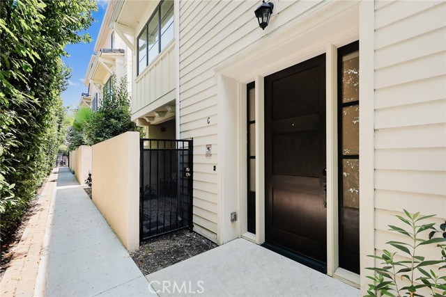 Detail Gallery Image 5 of 31 For 22 E Colorado Bld a,  Arcadia,  CA 91006 - 3 Beds | 3 Baths