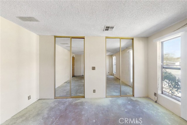 Detail Gallery Image 14 of 28 For 10002 Frontier Trl, Cherry Valley,  CA 92223 - 2 Beds | 2 Baths