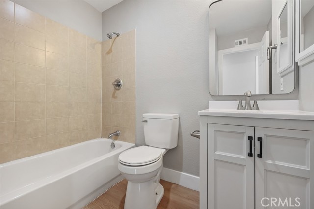 Detail Gallery Image 13 of 30 For 44014 Raysack Ave, Lancaster,  CA 93535 - 4 Beds | 2 Baths