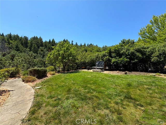 1321 Oak Knoll Road, Ukiah CA: https://media.crmls.org/medias/f68d7c57-ffb4-4892-b301-d84bf6cbd3be.jpg