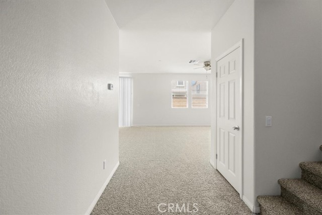 5585 Bella Way, Fontana CA: https://media.crmls.org/medias/f68e4533-f280-44b7-9b9b-f5ddb3a137fc.jpg