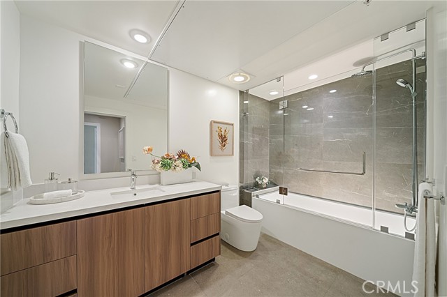 39 S Los Robles Avenue, Pasadena CA: https://media.crmls.org/medias/f68e8244-54cf-46ee-9771-ecf81d16b4db.jpg