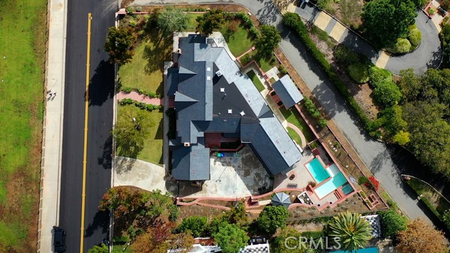 Detail Gallery Image 67 of 71 For 1962 Lower Lake Dr, North Tustin,  CA 92705 - 6 Beds | 7/1 Baths