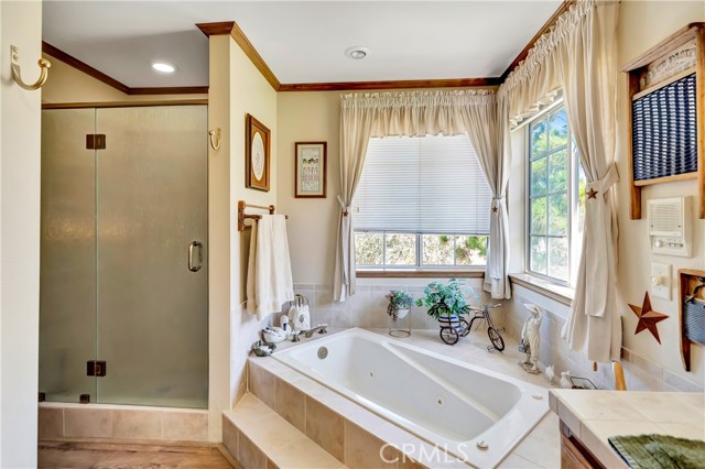 11720 Honeybee Lane, Juniper Hills CA: https://media.crmls.org/medias/f68f5edf-1388-4962-9c10-025b01815db1.jpg