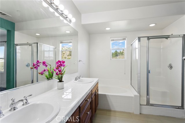 Detail Gallery Image 16 of 30 For 8509 E Kendra Loop, Orange,  CA 92867 - 3 Beds | 2/1 Baths