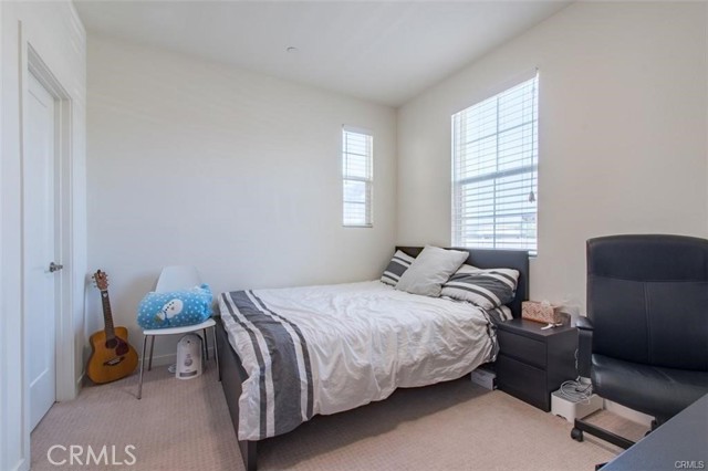 Detail Gallery Image 6 of 49 For 140 Paramount, Irvine,  CA 92618 - 3 Beds | 3/1 Baths