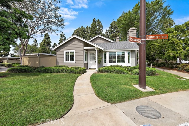 Detail Gallery Image 3 of 47 For 191 Rockwood #62, Irvine,  CA 92614 - 3 Beds | 2 Baths