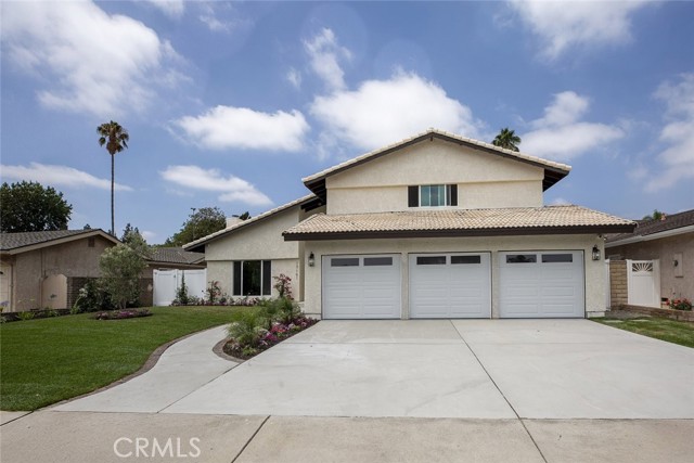 17101 Dearborn Street, Northridge CA: https://media.crmls.org/medias/f6914d06-83ea-430f-8cf6-506d8d95c107.jpg