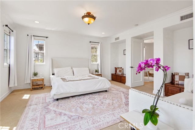 Detail Gallery Image 25 of 40 For 8005 Bell Crest Dr, Los Angeles,  CA 90045 - 6 Beds | 4 Baths