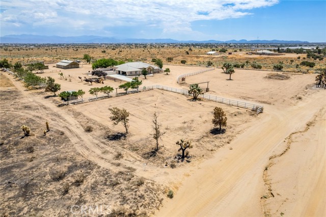 Detail Gallery Image 38 of 47 For 9575 Trinidad Rd, Phelan,  CA 92371 - 5 Beds | 2/1 Baths