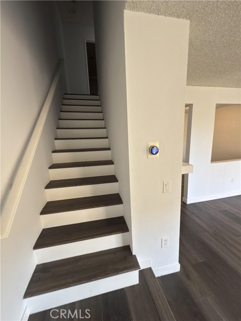 22038 Vanowen Street, Woodland Hills CA: https://media.crmls.org/medias/f691d745-82e4-4dae-a46f-afa6030ddb0f.jpg