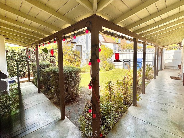 422 E Hermosa Street, Santa Maria CA: https://media.crmls.org/medias/f691f6a0-6fb7-4c4d-bfa4-a3128a0c925e.jpg