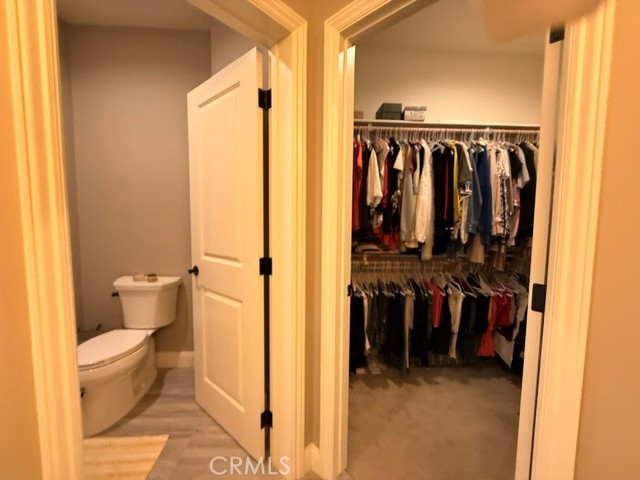 https://media.crmls.org/medias/f6942dc7-968d-4622-8434-9080b340025c.jpg?preset=X-Large