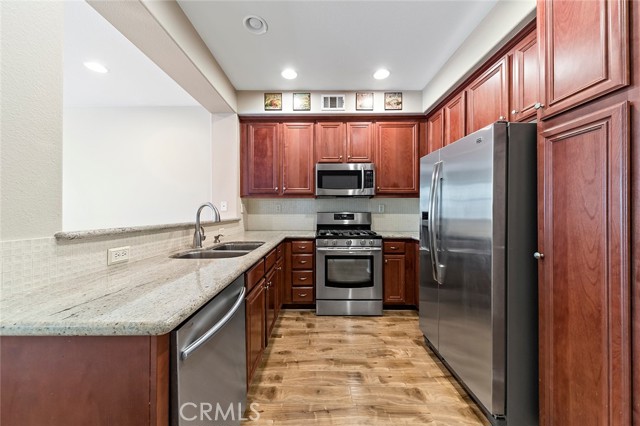 7725 Hess Place, Rancho Cucamonga CA: https://media.crmls.org/medias/f694c29b-c89f-4e12-9f47-e2a0d3d7c35d.jpg