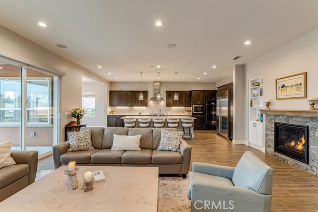 864 Trail View Place, Nipomo CA: https://media.crmls.org/medias/f6955bfa-c55a-4b0f-b625-591833c3c3ef.jpg