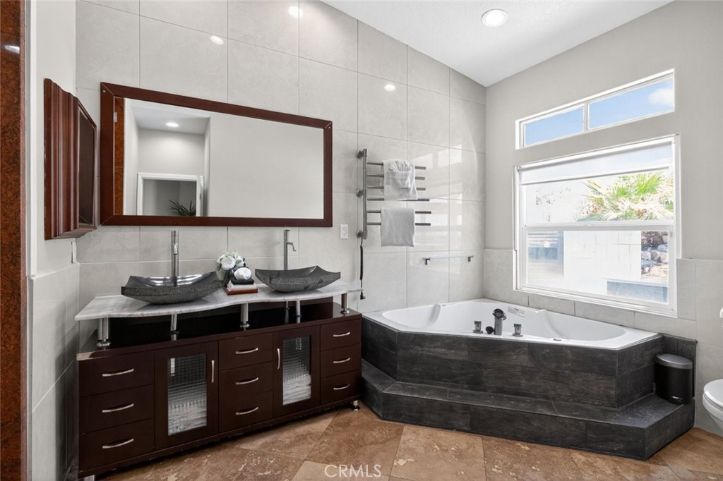 MLS #SR25276958 image #21