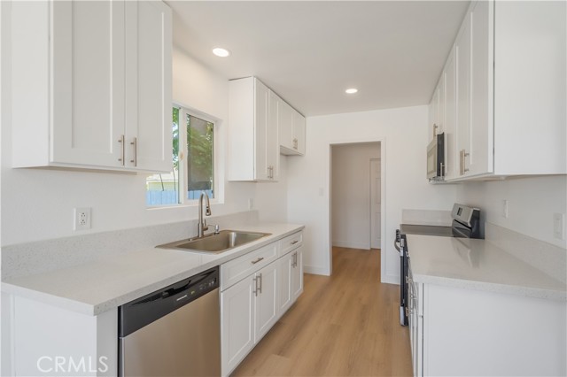 Detail Gallery Image 9 of 22 For 15058 Gale Ave, Hacienda Heights,  CA 91745 - 3 Beds | 2 Baths